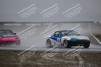 media/Nov-15-2025-CalClub SCCA (Sat) [[7bfa5a7151]]/Race/Group 4/